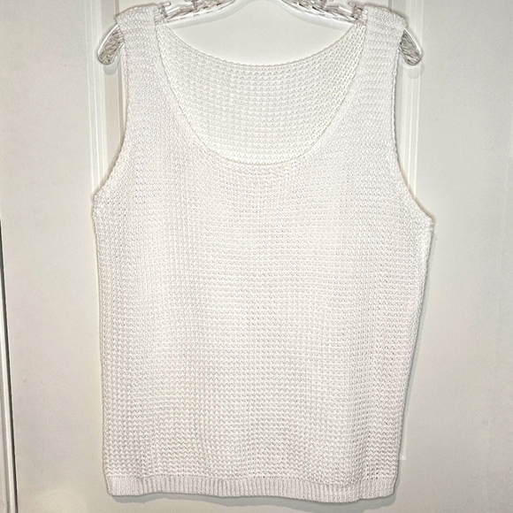 None Tops - White Open Knit Mesh Sleeveless Scoop Neck Breathable Summer Tank Top Size XXL